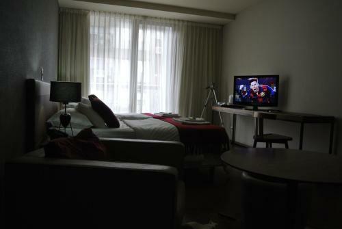 Thames Suites Apartments