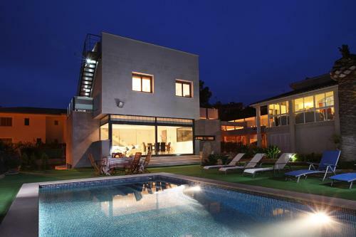 Villa Modern Alcanada Golf