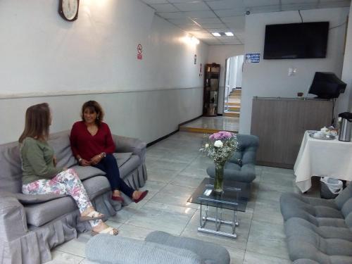 Hostal El Solar Inn
