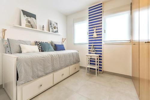Tesoro Sea View Apartment