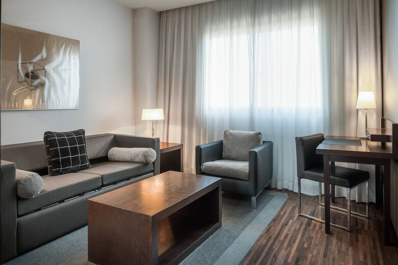 AC Hotel Gij�n By Marriott