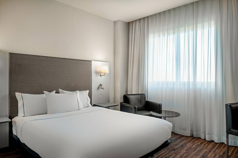 AC Hotel Gij�n By Marriott