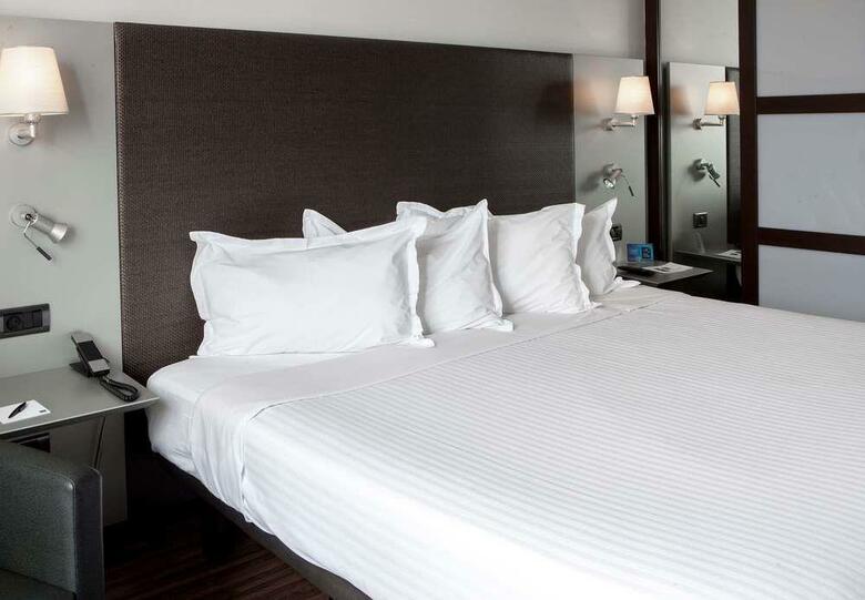 AC Hotel Gij�n By Marriott