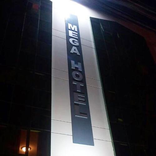 Hotel Mega