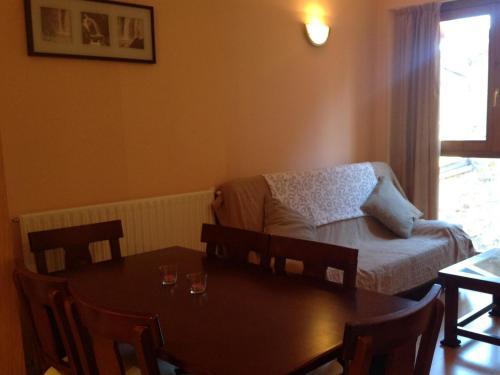 Apartment Soldeu 1000