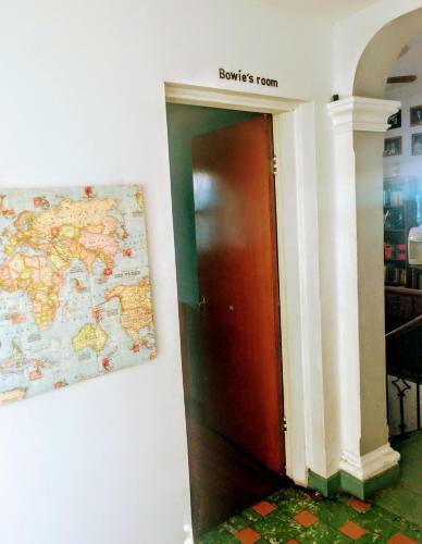 Hostal La Decima Guest House