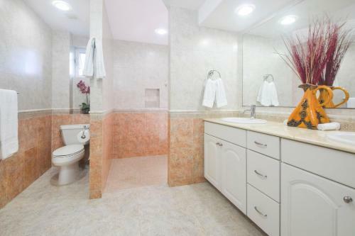 Apartamento El Cantil Condos By Rentals Your Way