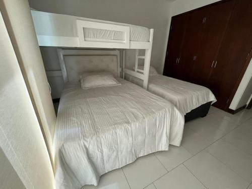 Apartamento Frente A La Playa Morros 922