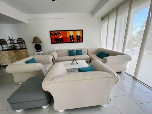 Apartamento Frente A La Playa Morros 922