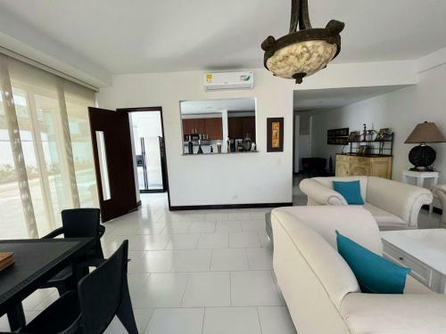 Apartamento Frente A La Playa Morros 922