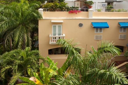 Apartamento 3 Bedroom Beautiful Old City Apt With Roofdeck