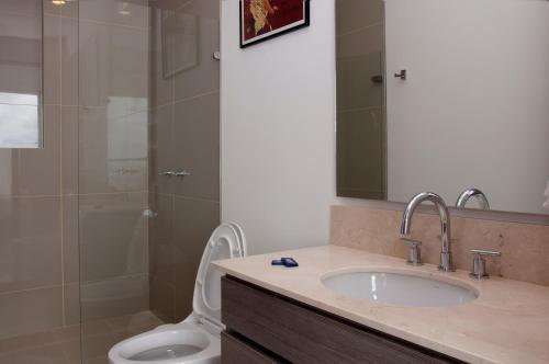 2 Bedroom Luxury Apartment On The Beach