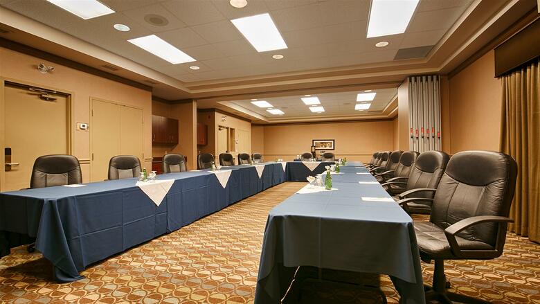 Hotel Best Western Brant Park Inn  Conference Centr