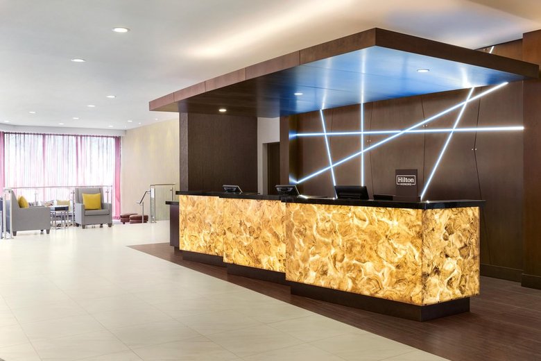 Hotel Delta West