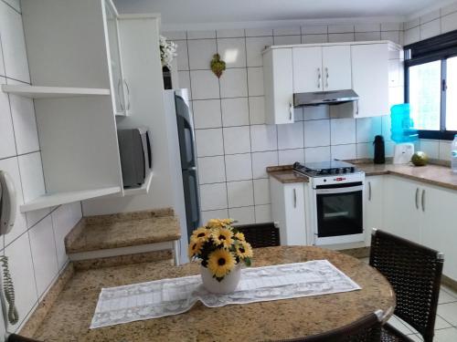 Apartamento Apto Cambori� - Frente Ao Mar