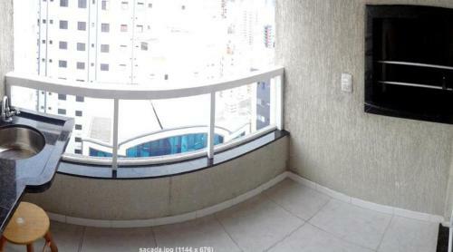 Apartamento Lindo Apto Lat . Pr�dio Frente Mar