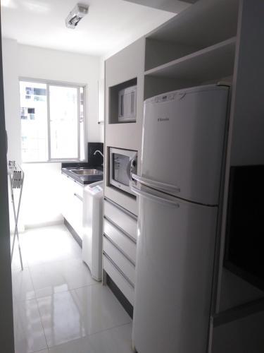 Apartamento De 2 Quartos Quadra Mar
