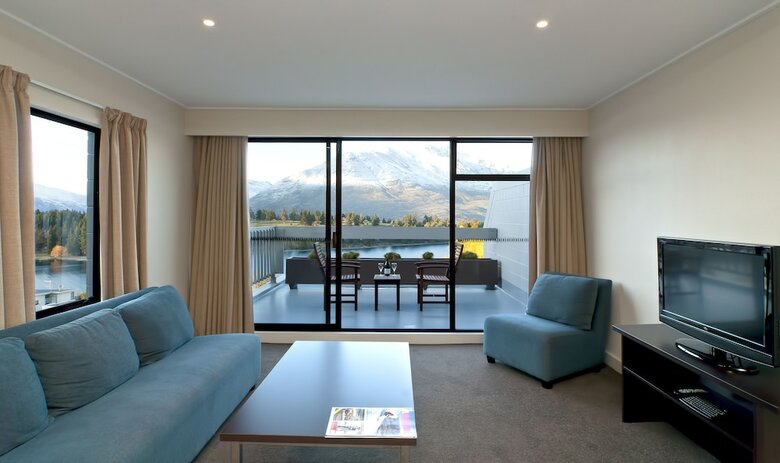 Copthorne Hotel & Apartments Queenstown Lakeview