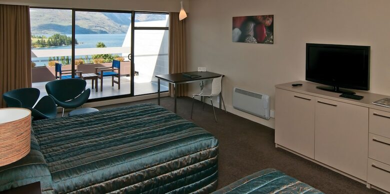 Copthorne Hotel & Apartments Queenstown Lakeview