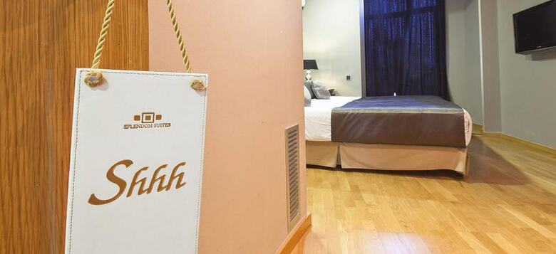 Apartamentos Splendom Suites