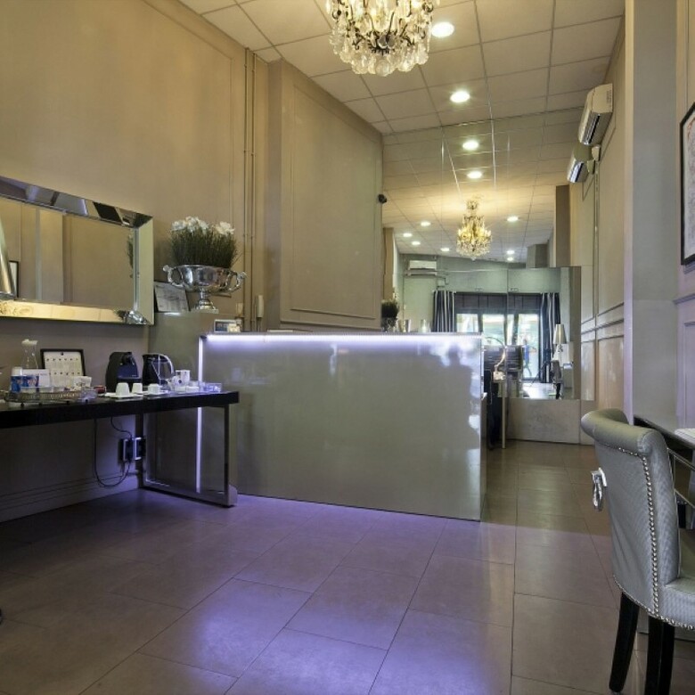 Apartamentos Splendom Suites