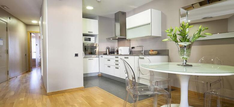 Apartamentos Splendom Suites