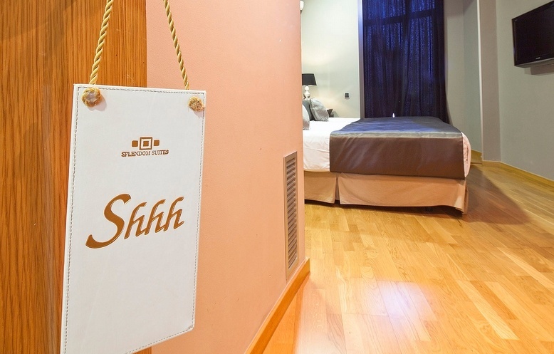 Apartamentos Splendom Suites
