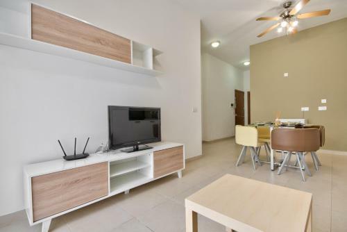 Apartamento Modern And Spacious Gzira With Outdoor Space