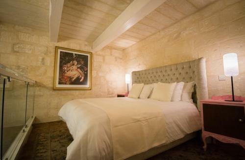 Hostal Valletta Lucente Guest House