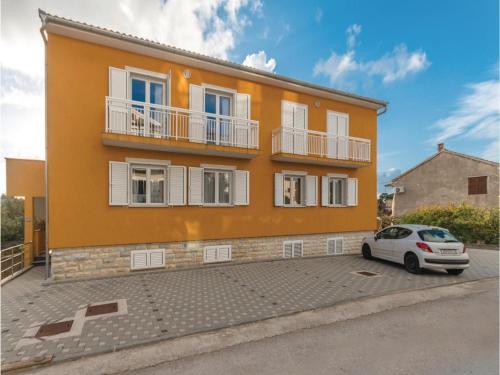 Two-bedroom Apartment In Biograd Na Moru
