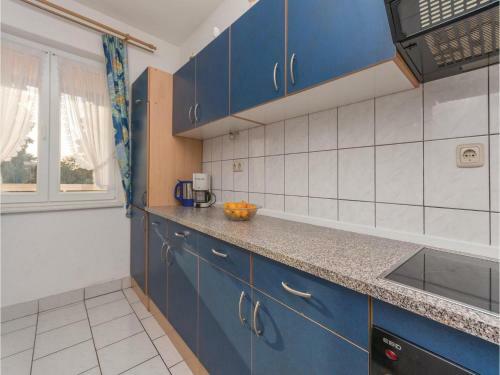 Two-bedroom Apartment In Biograd Na Moru