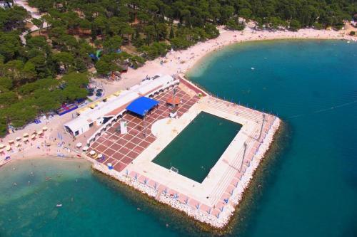 Hostal Triple Room Biograd Na Moru 13281i