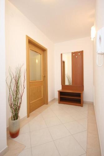 Apartment Cres 7985f