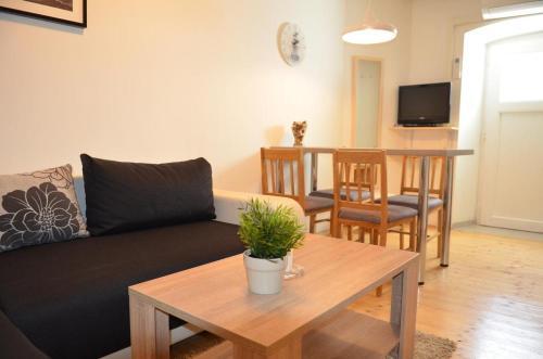 Apartment Cres 13510a