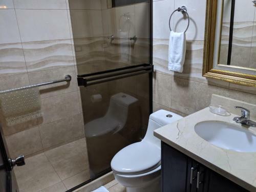 Hotel Suites Merlyn Airport