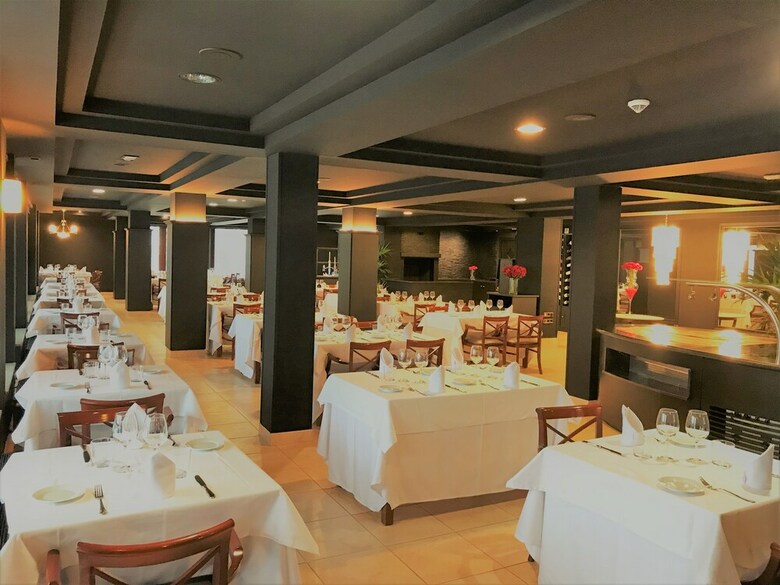 Hotel Aj Niunit