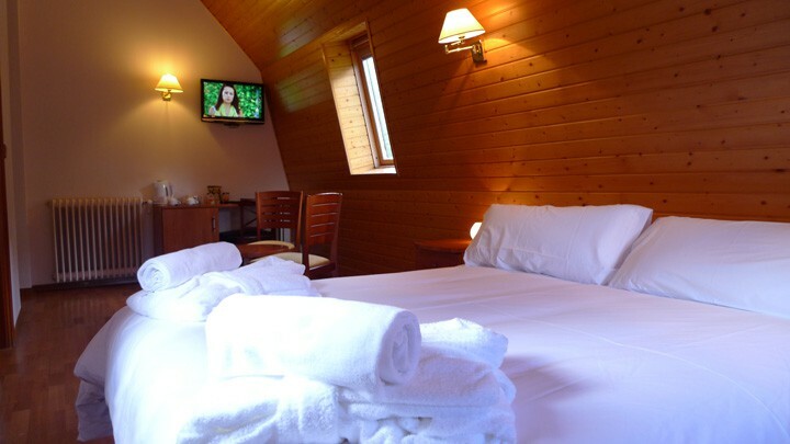 Hotel Aj Niunit