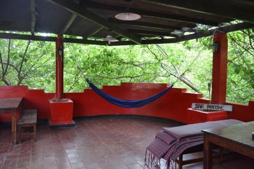 Hostel Bar House