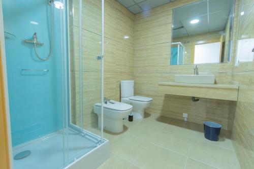 Apartamentos Completos Playa Suite A Carlos III