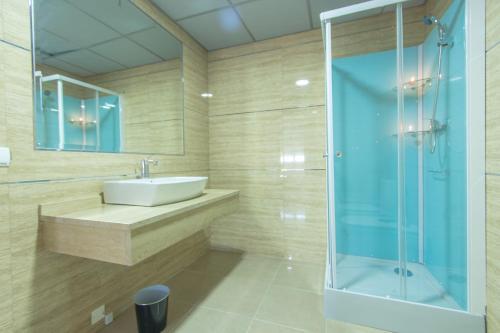 Apartamentos Completos Playa Suite A Carlos III