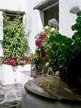Hotel Alcazaba De Busquistar