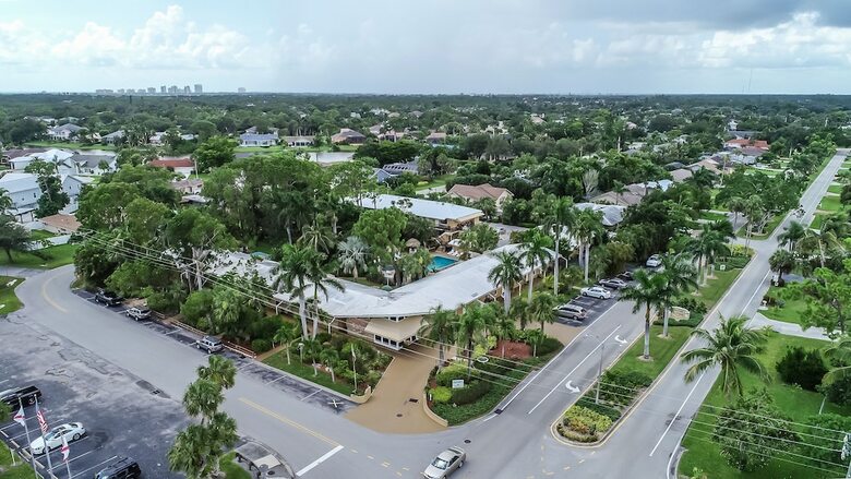 Hotel Fairways Resort