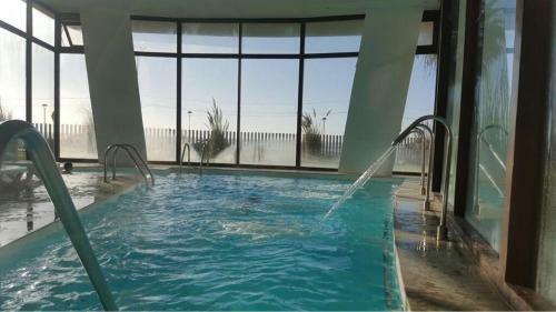 Apartamentos De Lujo Borde Mar Y Spa