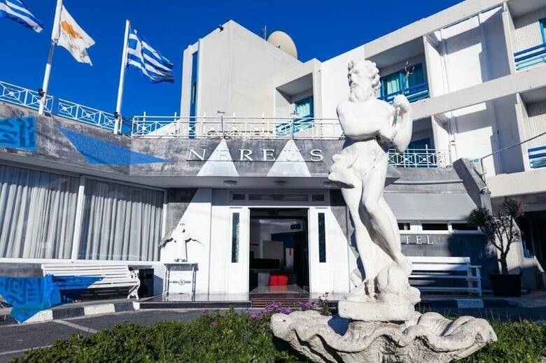 Nereus Hotel