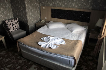 Hotel Capital