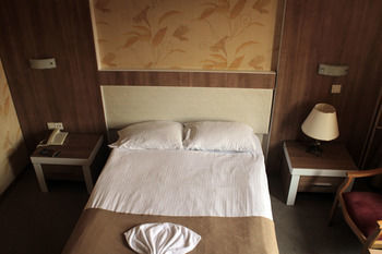 Hotel Capital