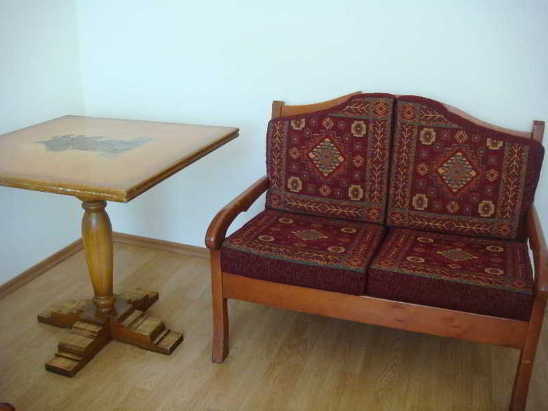 Cheap & Good Apartments