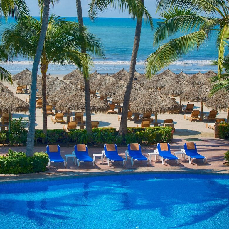 Hotel Paradise Village Beach Resort And Spa
