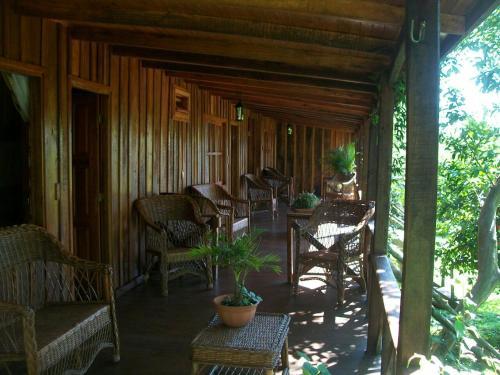Lodge Aires Del Monte