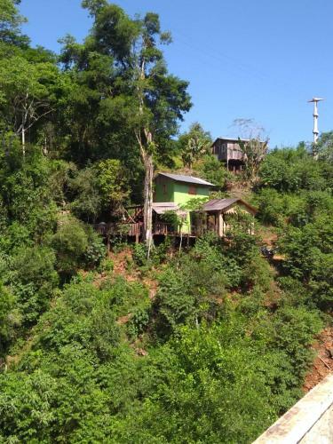 Lodge Mocona Alambique